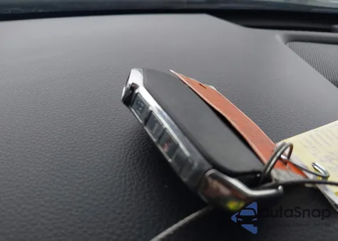 2023 Kia K5 Gt-Line z USA, uszkodzony, nr VIN 5XXG64J21PG174057